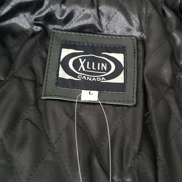 L - Jacket - Picture 8 of 13